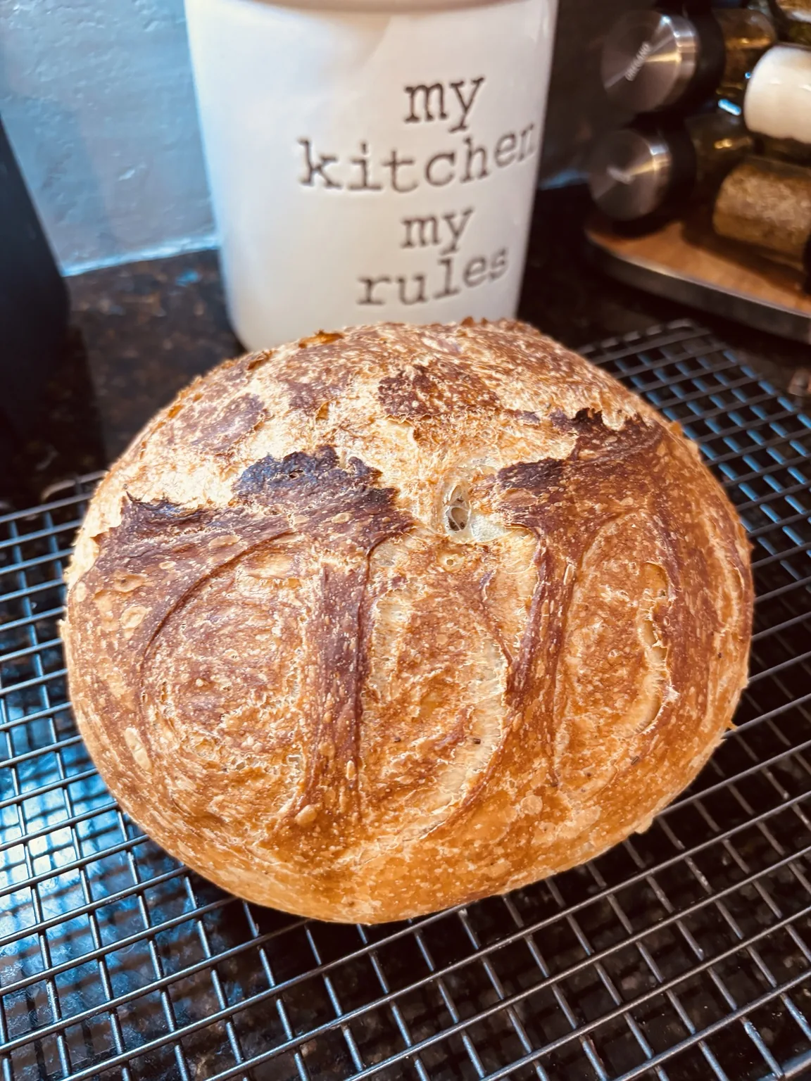 Artisan round bread